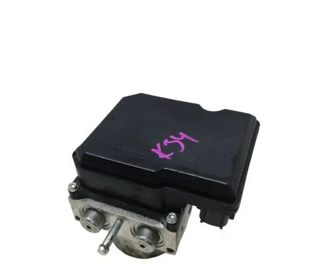 Nissan Leaf I (ZE0) ABS Pump 476604NA0A 4213H089 E42051261