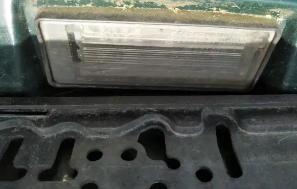 Fiat Marea Number plate light