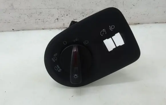 Seat Ibiza IV (6J,6P) Light switch 6J1941531A