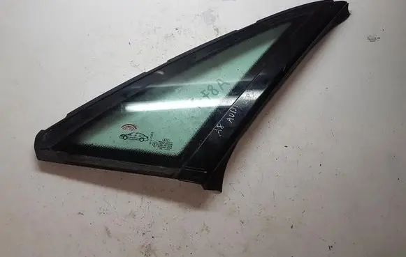 Audi A8 S8 D2 4D Rear windscreen/windshield window 4D0845300