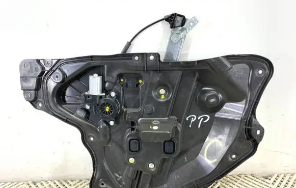 Mazda 3 II Front door window regulator with motor BJS75897X