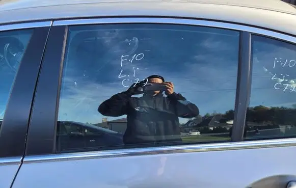 BMW 5 F10 F11 Sliding door window/glass 