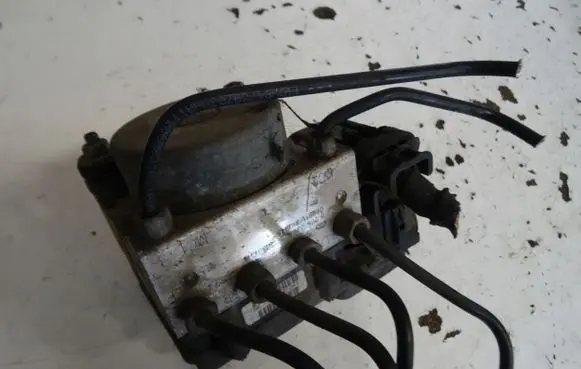 Fiat 500 ABS Pump 0265231972