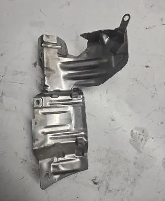 Volkswagen Tiguan Allspace Heat shield in engine bay 06K129596C