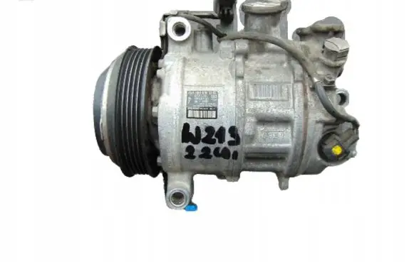 Mercedes-Benz E W213 Air conditioning (A/C) compressor (pump) A0008301301