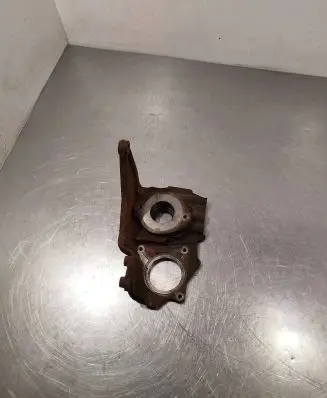 Nissan Navara D40 Fuel pump bracket 16811EB30A