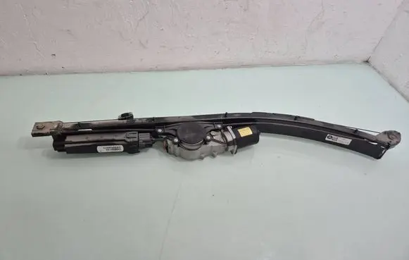 Dodge Grand Caravan Sliding door motor 68060499AGA