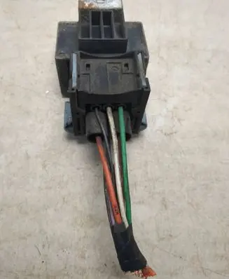 Renault Master III Glow plug pre-heat relay 8200859243