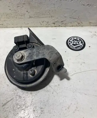 Audi A3 S3 8L Horn signal 0092018