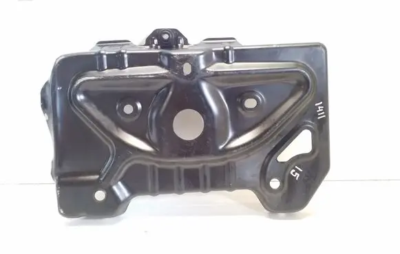 Mercedes-Benz E W212 Battery tray A2126200018