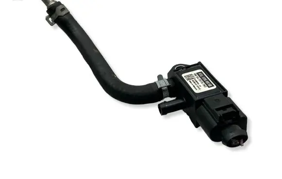 Volkswagen PASSAT B8 Exhaust gas pressure sensor 03L906051B 81MPP0501 38288102