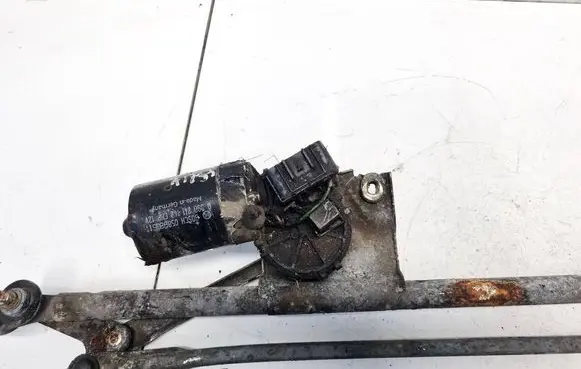 Opel Vectra B Wiper motor 0390241142 058980511