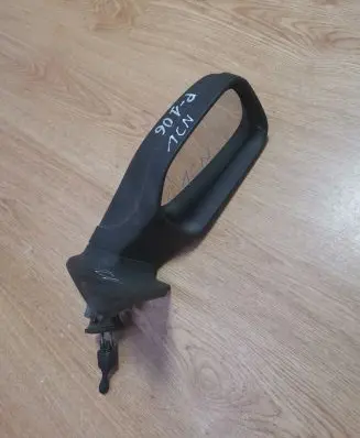 Peugeot 106 Manual wing mirror 01805 02805