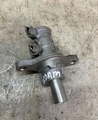 Opel Adam Master brake cylinder 204y21766