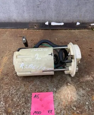 Renault Laguna II In-tank fuel pump 0580313053