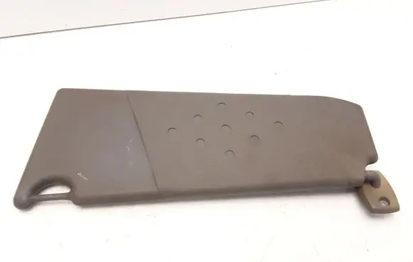 Sun visor