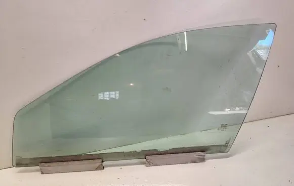 Volvo V70 Front door window glass four-door DOT57M53AS2 43R001106