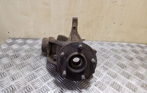 Ford Kuga I Front wheel hub