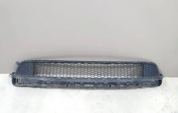 Renault Trafic III (X82) Front bumper lower grill 622544919R