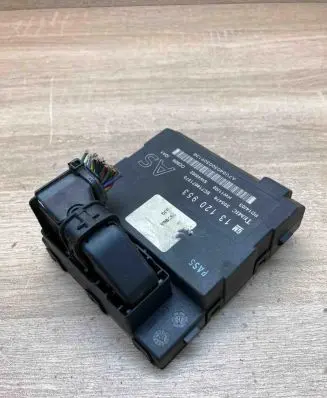 Opel Vectra C Central body control module 13120953 355476
