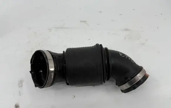 KIA Sportage Turbo air intake inlet pipe/hose 28130N9800