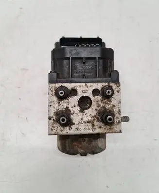 Audi A4 S4 B5 8D ABS Pump 8E0614111 0265216411