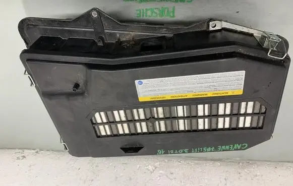 Porsche Cayenne (92A) Fuse box set