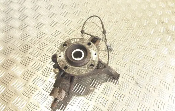 Citroen C4 Grand Picasso Front wheel hub spindle knuckle