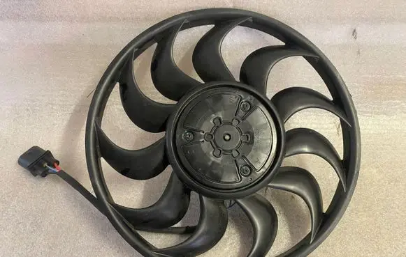 KIA Niro Electric radiator cooling fan 3137232025