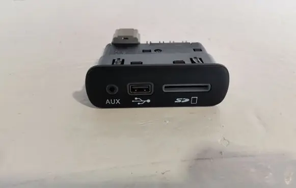 USB socket connector
