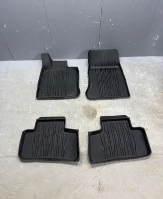 Mercedes-Benz GLC C254 Car floor mat set A2546801604 A2546801504