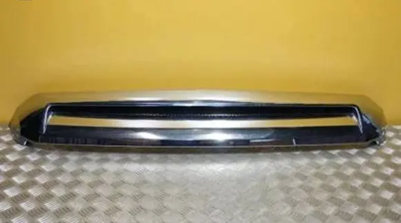 Toyota Tundra II Intercooler air guide/duct channel 76182-0C010