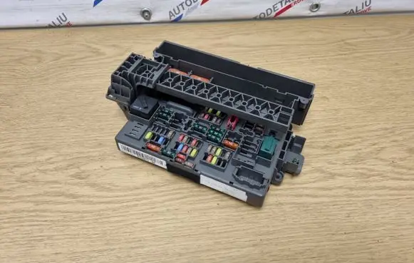 BMW Z4 E89 Fuse box set 9154971