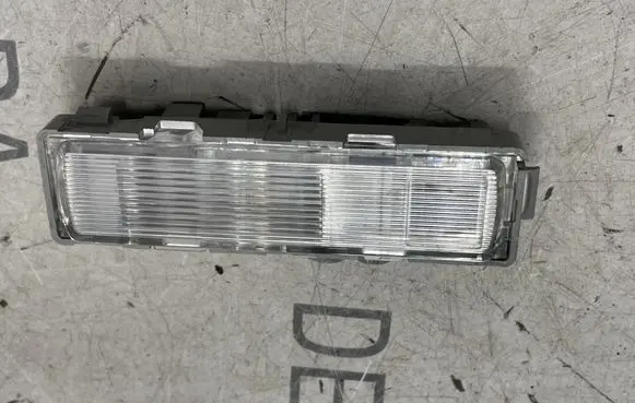 Mercedes-Benz ML W166 Rear door interior light A1668200301
