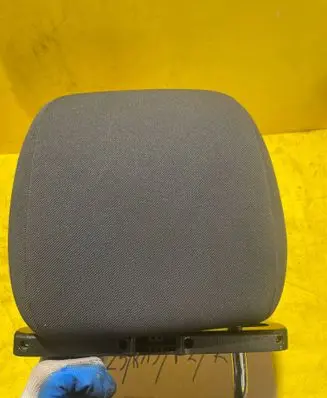 Peugeot 508 RXH Front seat headrest 