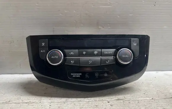 Nissan Qashqai Climate control unit 275004EA0A 20140423 T907770D