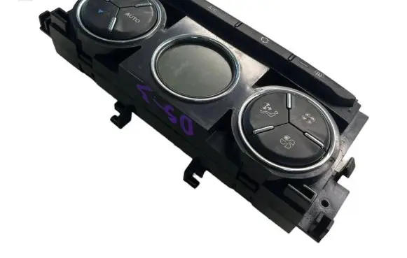 Citroen DS3 Climate control unit 96753994XT