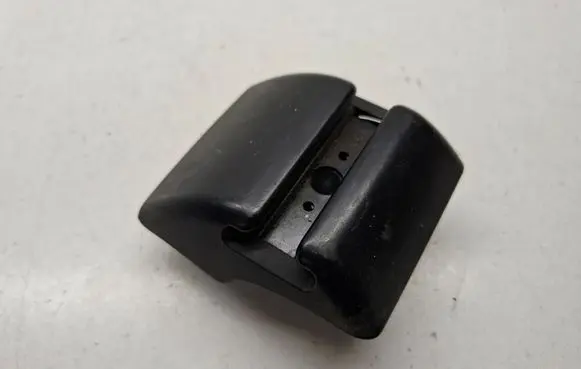 BMW 5 E39 Parcel shelf load cover mount bracket 8217304