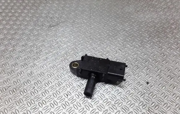 Opel Astra J Exhaust gas pressure sensor 55566186