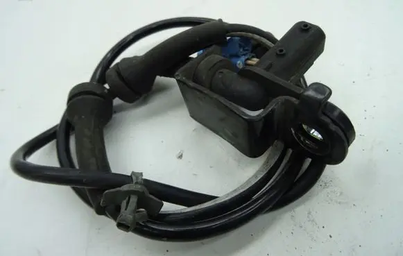 Nissan Primera ABS brake wheel speed sensor 47911AL505