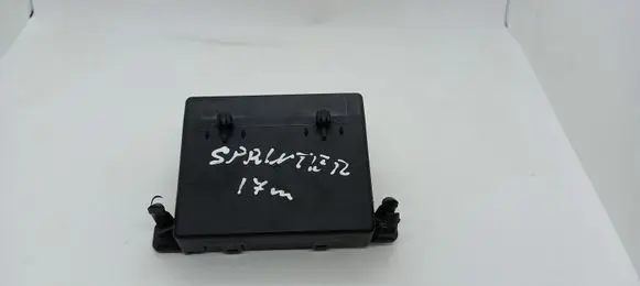 Mercedes-Benz Sprinter W906 Door control unit/module A9069006503