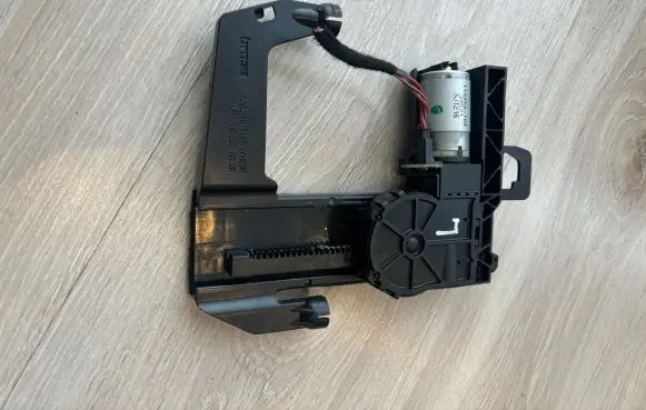Mercedes-Benz S W221 Seat adjustment motor 0009780026