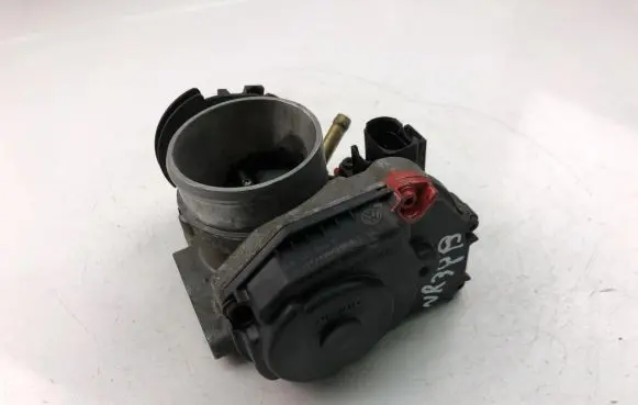 Volkswagen Sharan Throttle valve 06A133064P