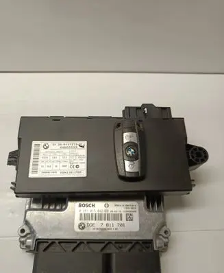 BMW 3 E90 E91 Engine ECU kit and lock set 7911701 0281015042 9147212