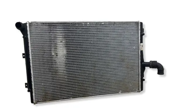 Audi A3 S3 8P Coolant radiator 2002112