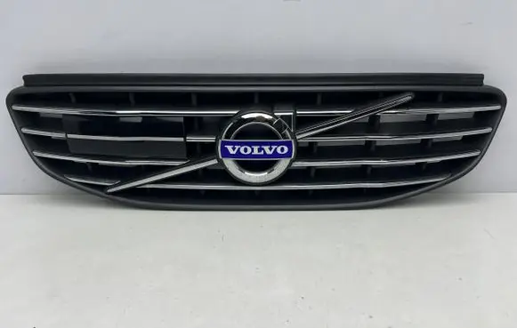 Volvo S60 Front bumper upper radiator grill 31333833