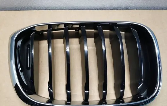 BMW X3 G01 Front bumper upper radiator grill 7440854DANEK 7440854