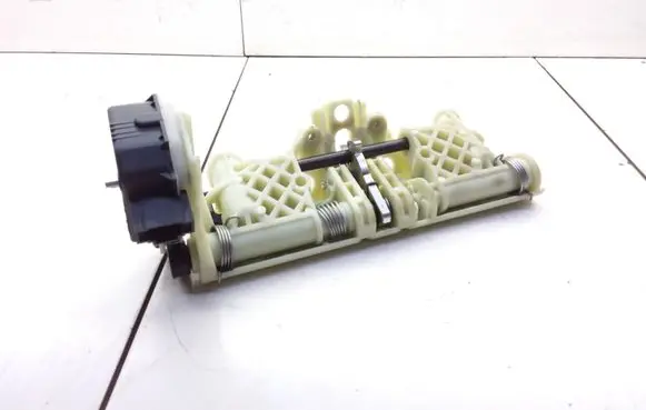 Mercedes-Benz CLS C219 Seat adjustment motor A322902