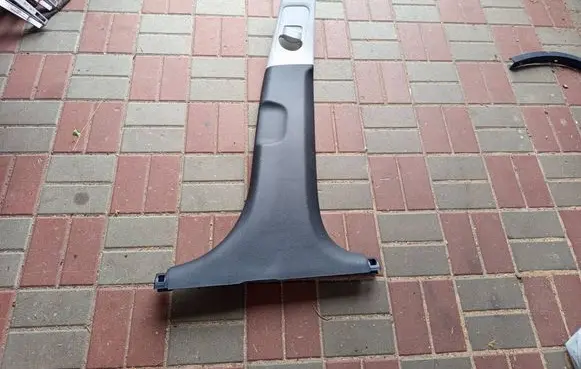 KIA Niro (B) pillar trim (bottom) 85846G5000