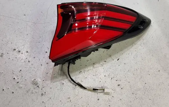 Toyota C-HR I Rear/tail lights 81550F4130 200682653 18960F